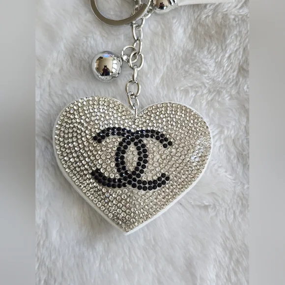 White and Silver Heart Logo Keychain Bag Charm - Picture 2 of 3